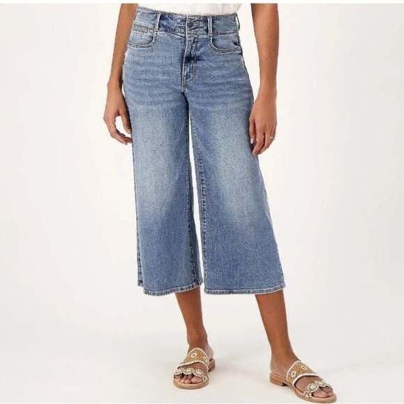 NYDJ Denim - NYDJ HR Major Wide Leg Capri “Fantasy” Jeans Womes 16P Wash Blue Retro - 0010